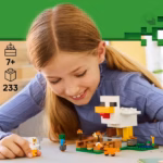 LEGO Minecraft Chicken Farm Building Set 21585 – Chicken Coop Adventure, 233 Pieces - Image 5