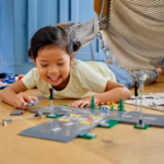 Create Your Own LEGO City Streets – Road Plates & Traffic Set 60304 - Image 4